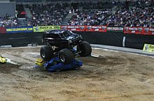 MONSTER JAM